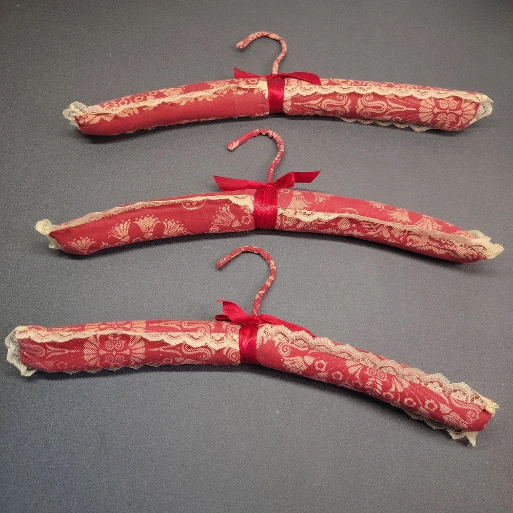 Vintage Padded Hangers Set of 3 Red Lace Vintage Style Closet Decor